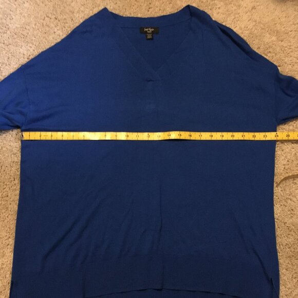 Lord & Taylor Long True Blue V-Neck High Low Knit Sweater - Picture 11 of 15